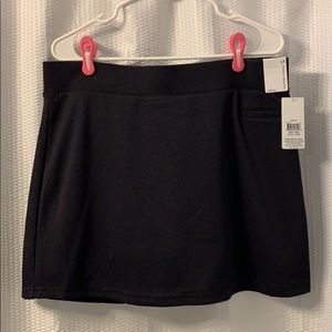 NWT Black Pebble Beach Skort